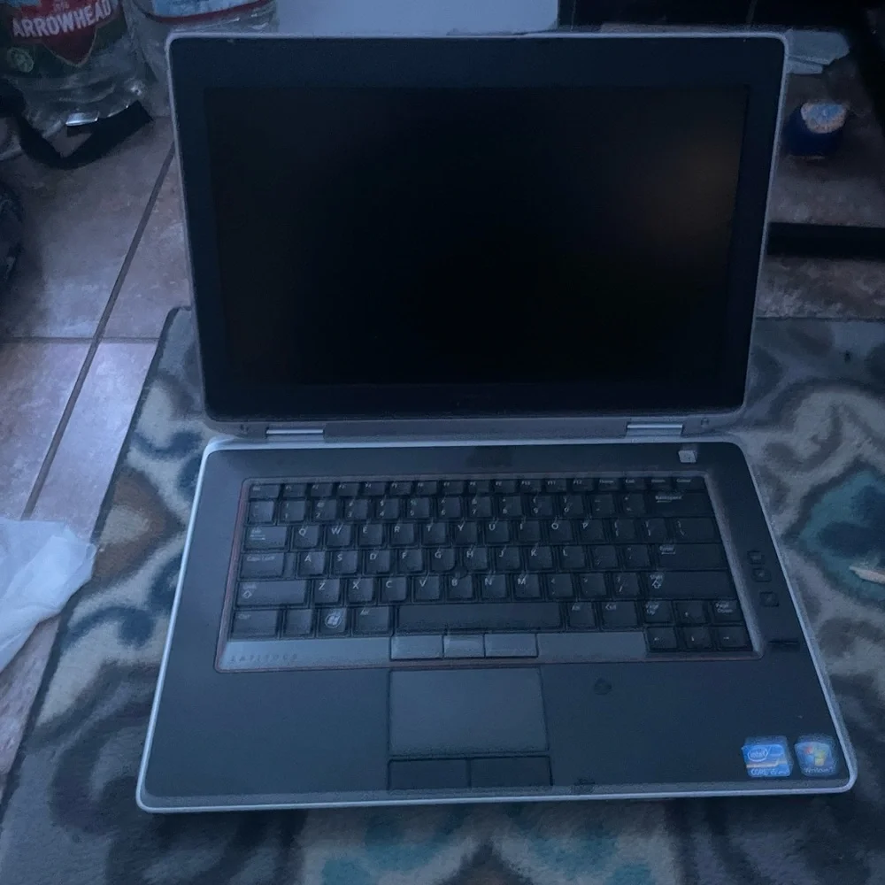 I’m selling these electronics becuase I’m trying to save up for a mafia bike.
